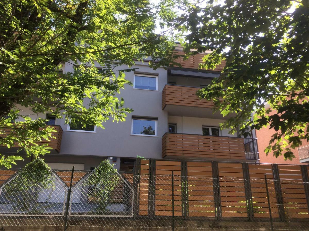 Residenza La Vedetta Lejlighed Alba  Eksteriør billede